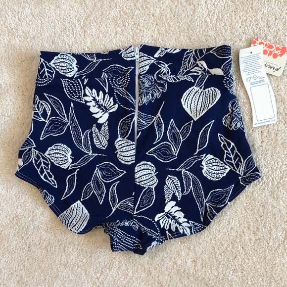 Free People High Waist Bikini Bottoms-NWT!! - Picture 7 of 15